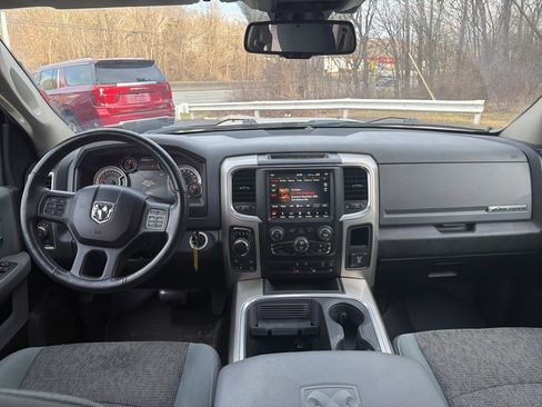 Used 2018 RAM 1500 Big Horn image 15