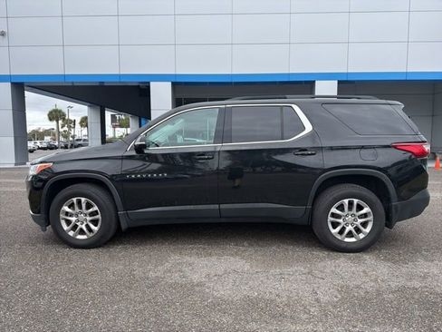 Certified 2020 Chevrolet Traverse LT image 5