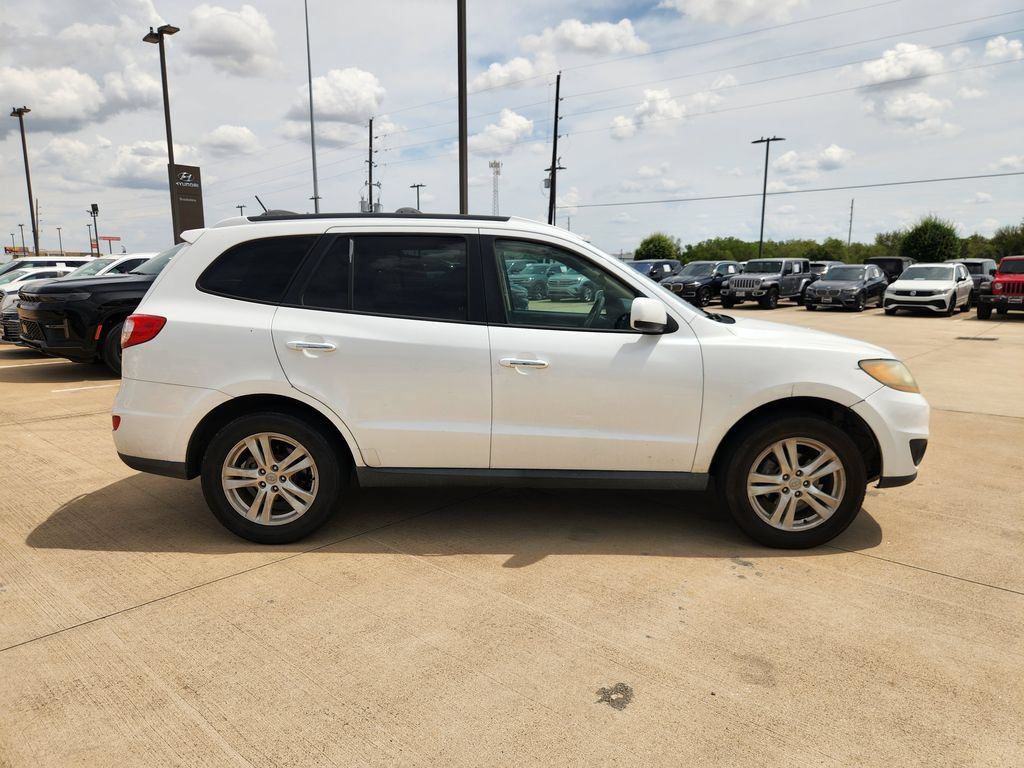 Used 2011 Hyundai Santa Fe Limited w/ Navigation Pkg 4 FWD image 5