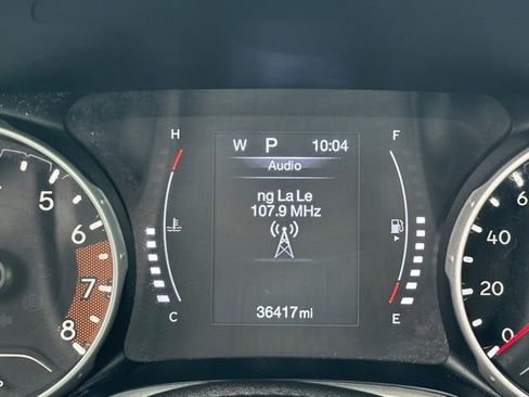 Used 2021 Jeep Compass Latitude image 40