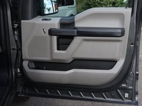 Used 2020 Ford F150 XL w/ Equipment Group 101A Mid image 39