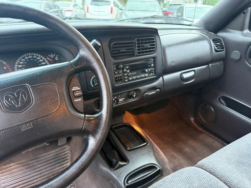 Used 1999 Dodge Dakota SLT AWD/4WD image 10
