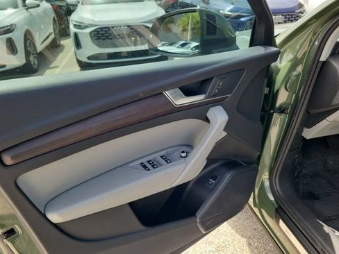 Used 2024 Audi Q5 2.0T Premium AWD/4WD image 17
