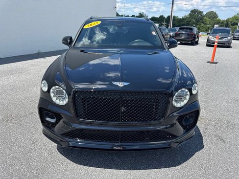 Used 2023 Bentley Bentayga Speed AWD/4WD image 2