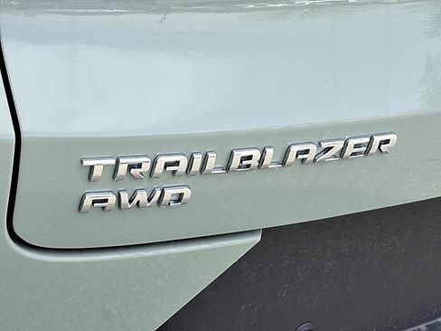 New 2026 Chevrolet TrailBlazer LT w/ Convenience Package image 24