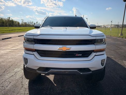 Used 2018 Chevrolet Silverado 1500 LT w/ All Star Edition image 14