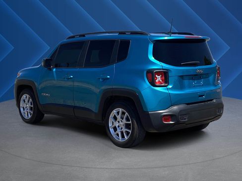 Used 2021 Jeep Renegade Latitude FWD image 5