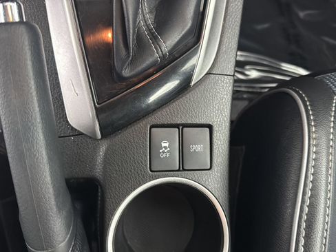 Used 2016 Toyota Corolla S FWD image 18