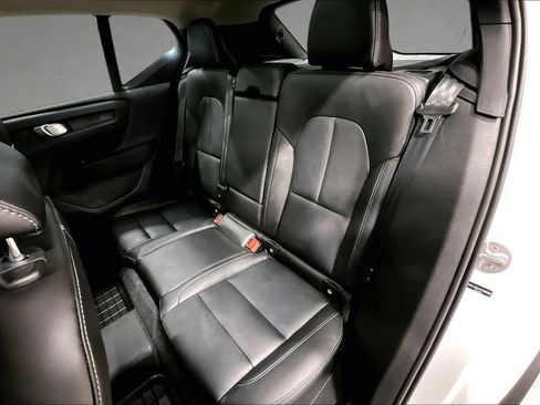 Certified 2026 Volvo XC40 B5 Plus w/ Protection Package Premier AWD/4WD image 21