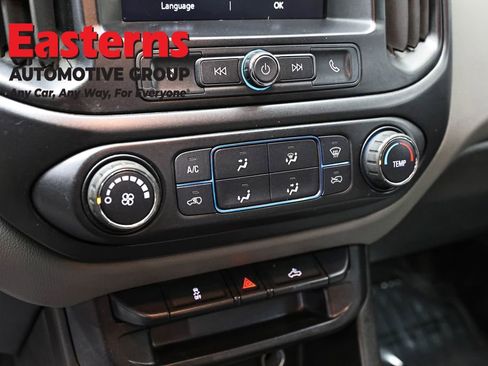 Used 2019 Chevrolet Colorado W/T image 18