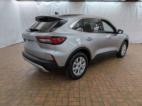 Certified 2023 Ford Escape Active w/ Cold Weather Package FWD image 7