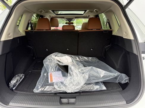 New 2026 Nissan Rogue Platinum image 10