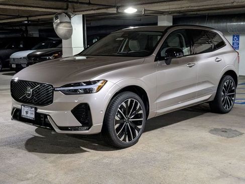 New 2026 Volvo XC60 B5 Ultra w/ Protection Package Premier AWD/4WD image 7