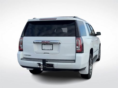 Used 2016 GMC Yukon Denali w/ Open Road Package image 8
