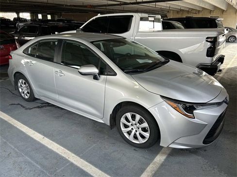 Used 2024 Toyota Corolla LE image 1