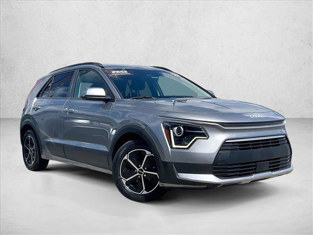 Used 2023 Kia Niro EX FWD image 11