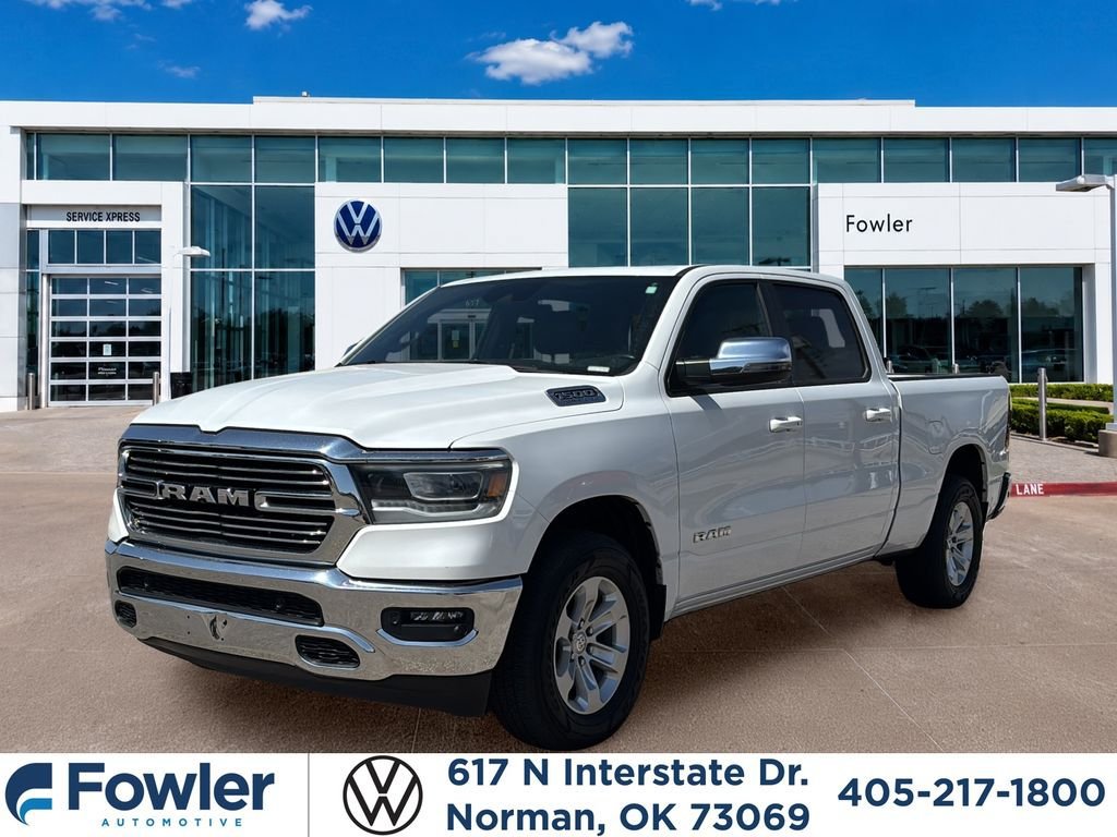 Used 2023 RAM 1500 Laramie AWD/4WD image 1