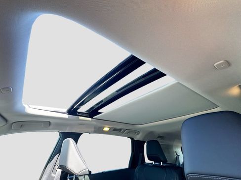 Used 2026 INFINITI QX60 Luxe w/ Cargo Package FWD image 23
