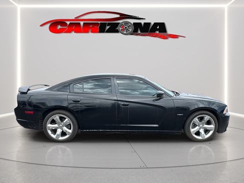 Used 2013 Dodge Charger R/T RWD image 4