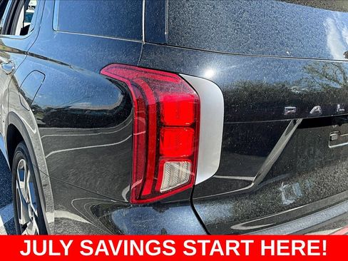 Used 2024 Hyundai Palisade SEL FWD image 30