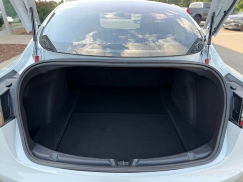Used 2018 Tesla Model 3 Long Range RWD image 44