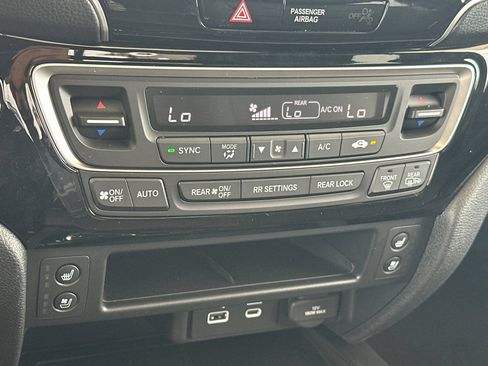New 2026 Honda Ridgeline Black Edition image 21