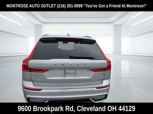 Used 2024 Volvo XC60 B5 Core AWD/4WD image 7