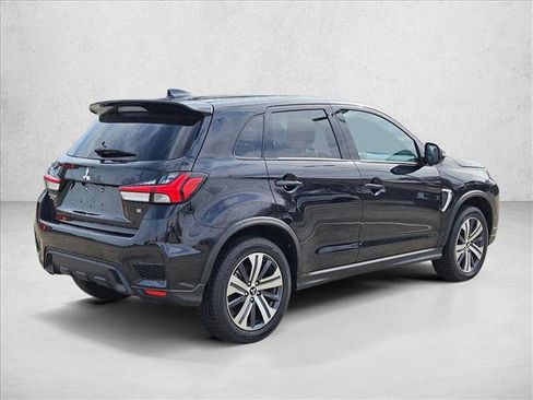 Used 2022 Mitsubishi Outlander Sport SE image 5