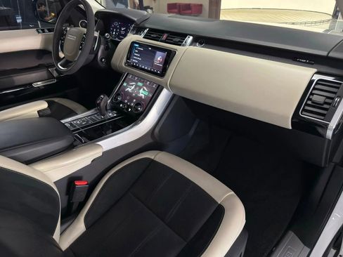 Used 2019 Land Rover Range Rover Sport HST AWD/4WD image 20