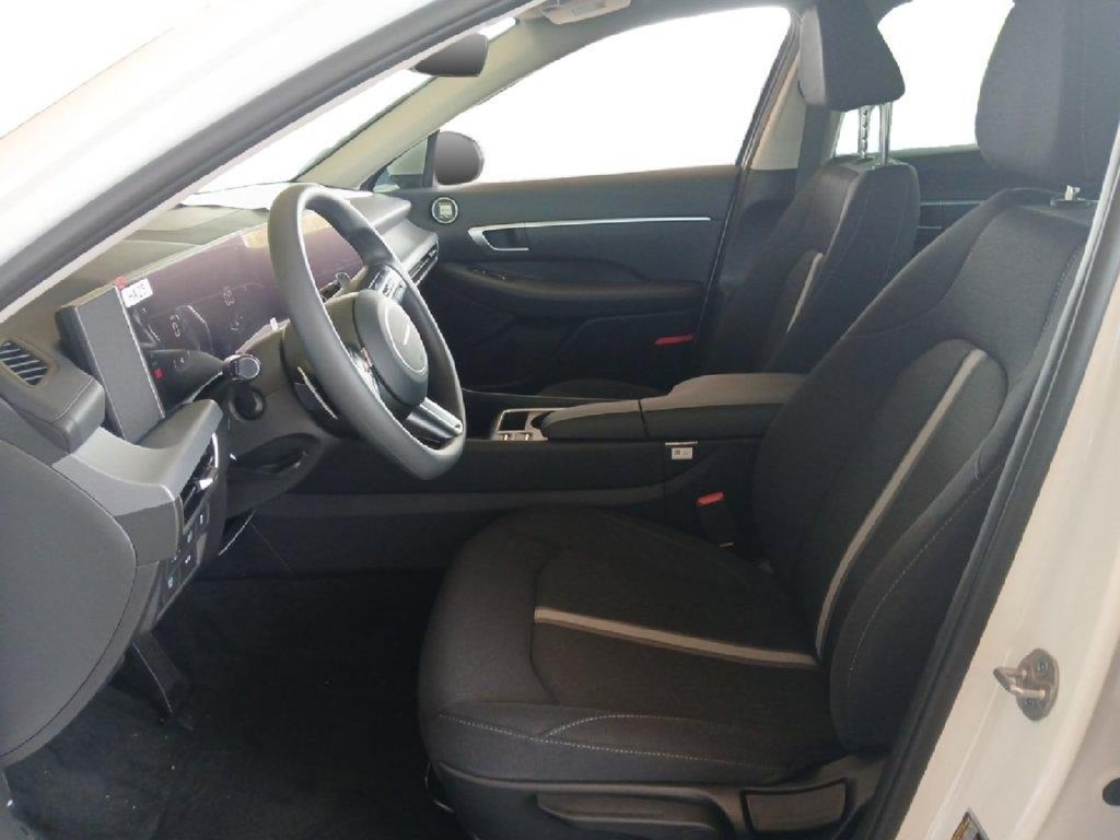 New 2026 Hyundai Sonata Blue FWD image 9