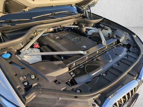 Used 2023 BMW X5 xDrive40i w/ Premium Package AWD/4WD image 25