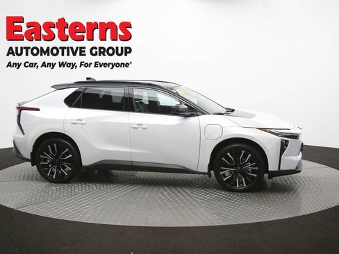 Used 2026 Toyota bZ AWD/4WD image 46
