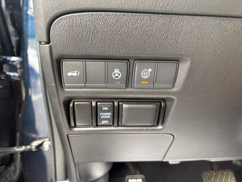 Used 2019 INFINITI QX80 Limited w/ All-Season Package AWD/4WD image 25