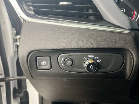 Used 2020 Buick Enclave Essence w/ Sport Touring Edition AWD/4WD image 18