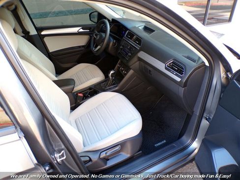 Used 2022 Volkswagen Tiguan S image 32