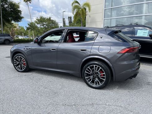 Used 2023 Maserati Grecale Modena AWD/4WD image 7