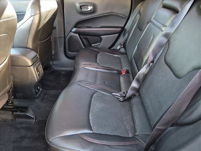 Used 2018 Jeep Compass Trailhawk w/ Navigation Group AWD/4WD image 10