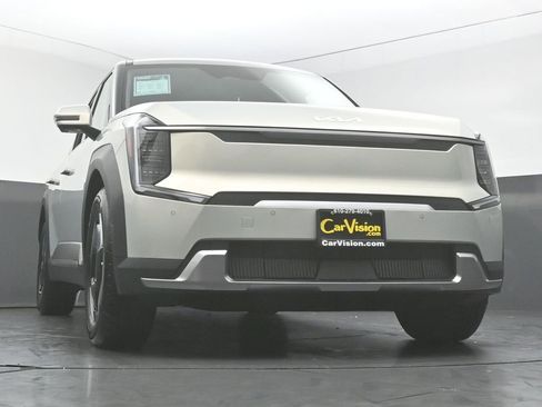 Used 2024 Kia EV9 Light RWD image 52