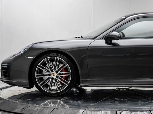 Used 2017 Porsche 911 Turbo image 6