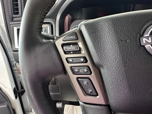 Used 2024 Nissan Titan Platinum Reserve w/ Moonroof Package AWD/4WD image 25