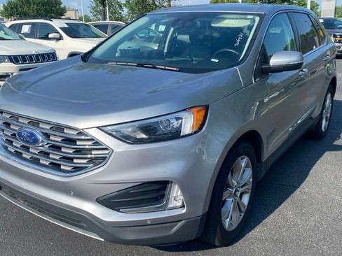 Used 2024 Ford Edge Titanium AWD/4WD image 9
