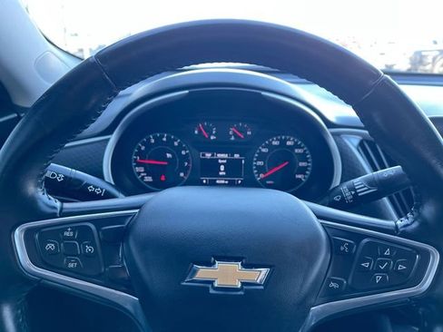 Used 2022 Chevrolet Malibu RS image 11
