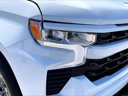 Used 2025 Chevrolet Silverado 1500 RST AWD/4WD image 42