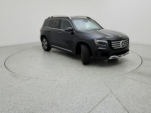 Certified 2024 Mercedes-Benz GLB 250 image 3