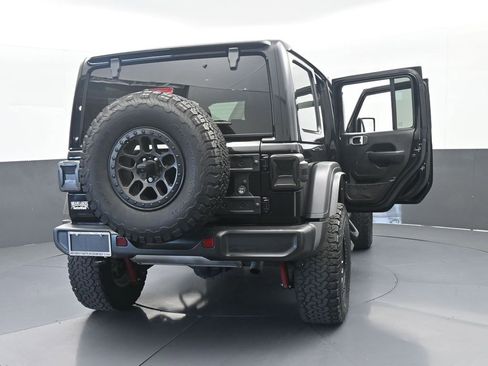 Used 2022 Jeep Wrangler Unlimited Sport w/ Xtreme Recon 35" Tire Package AWD/4WD image 75