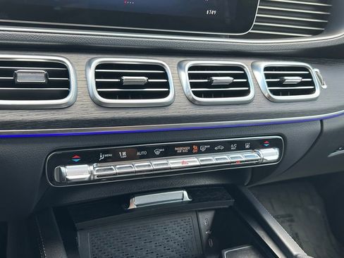 Used 2025 Mercedes-Benz GLE 450e 4MATIC image 20