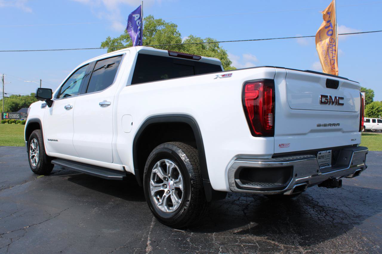 Used 2021 GMC Sierra 1500 SLT w/ SLT Convenience Package AWD/4WD image 12