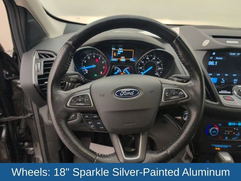 Used 2017 Ford Escape Titanium image 37