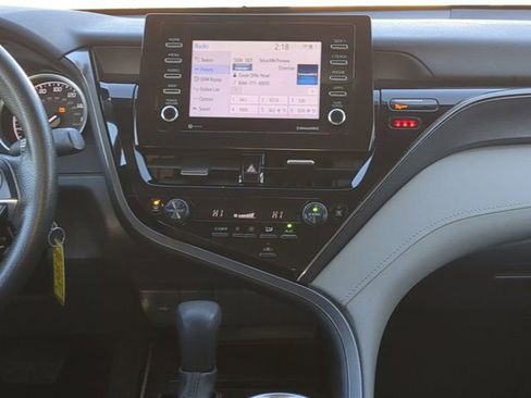 Used 2024 Toyota Camry LE image 17