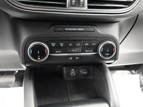 Used 2024 Ford Escape Active image 38